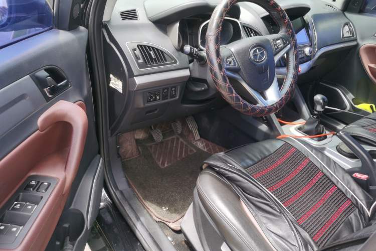 Used JAC Group Refine S5 2014 1.5T Manual Luxury Edition Driver Seat