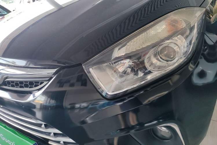 Used JAC Group Refine S5 2014 2.0T Automatic Luxury Edition Left Front Headlight