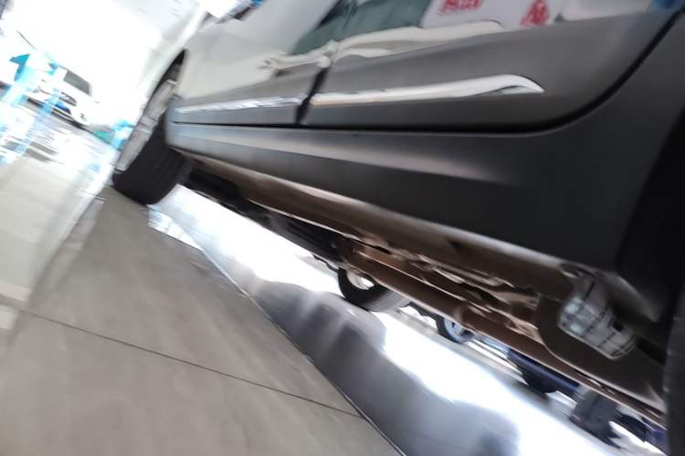 Used JAC Group Refine S5 2014 2.0T Automatic Luxury Edition Left Side Sill