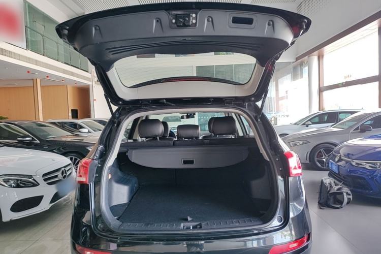 Used JAC Group Refine S5 2014 2.0T Automatic Luxury Edition Trunk
