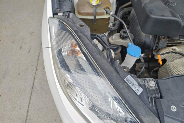 Used JAC Group Refine S5 2014 2.0T Automatic Luxury Edition Engine Bay Right