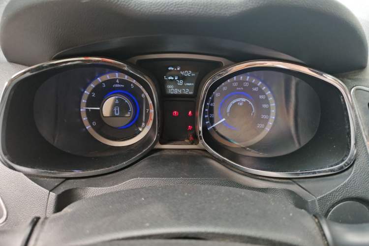 Used JAC Group Refine S5 2014 1.5T Manual Luxury Edition Instrument Cluster