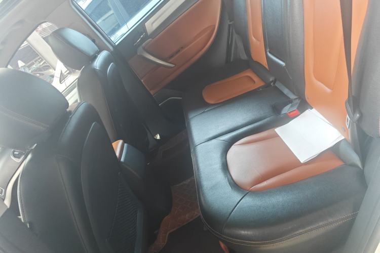 Used JAC Group Refine S5 2014 2.0T Automatic Luxury Edition Left Rear Seat