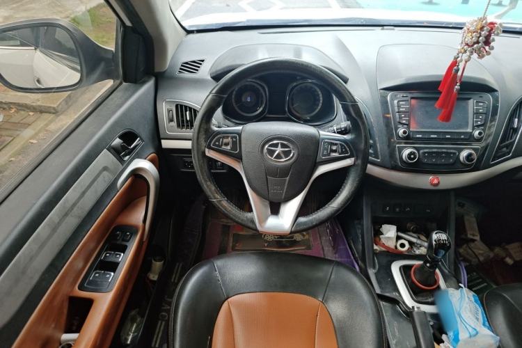 Used JAC Group Refine S5 2014 1.5T Manual Luxury Edition Steering Wheel