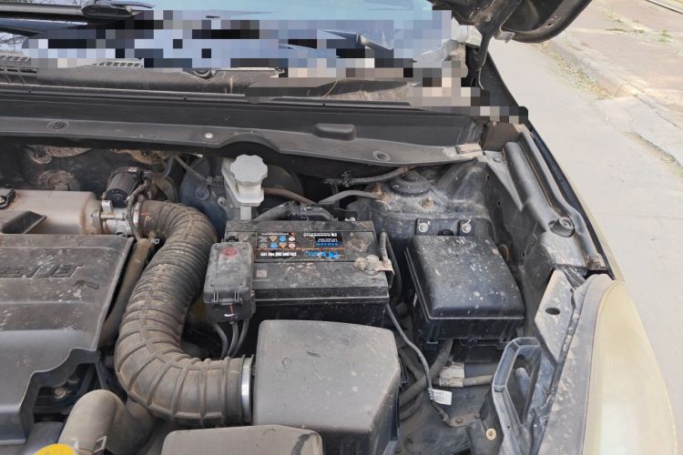 Used JAC Group Refine S5 2015 2.0L Manual Luxury Edition Engine Bay Left