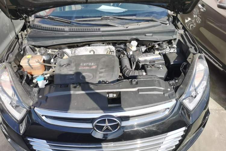 Used JAC Group Refine S5 2015 1.5T Automatic Elite Model Engine Bay