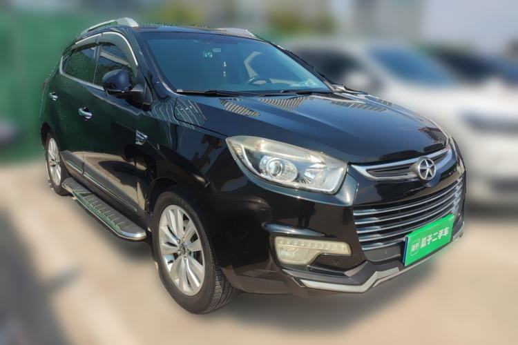 Used JAC Group Refine S5 2015 2.0T Automatic Luxury Edition Front Right 45 Deg