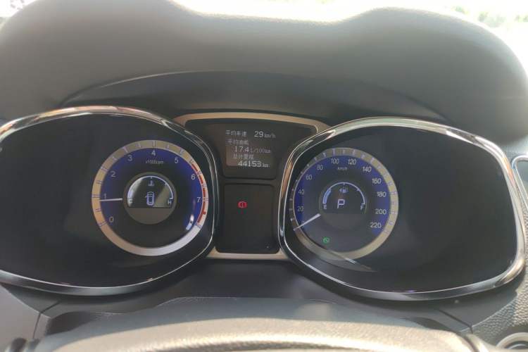 Used JAC Group Refine S5 2015 2.0T Automatic Luxury Edition Instrument Cluster
