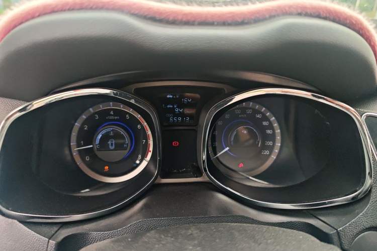 Used JAC Group Refine S5 2015 1.5T Manual Luxury Sport Edition Instrument Cluster