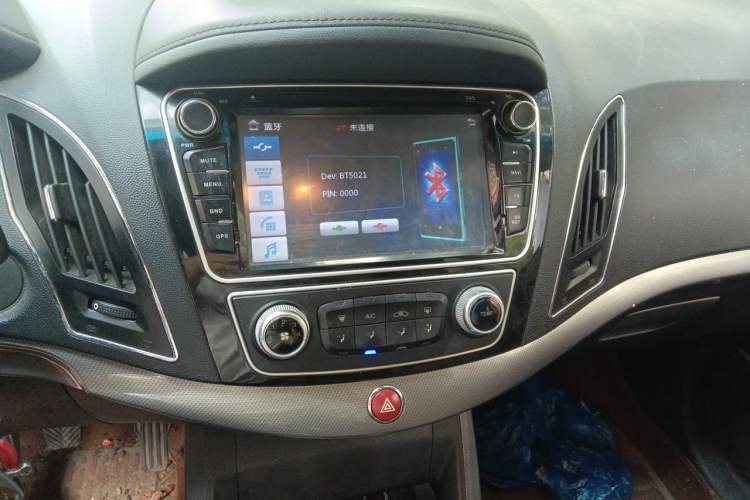Used JAC Group Refine S5 2015 2.0L Manual Comfort Version Audio And AC Panel