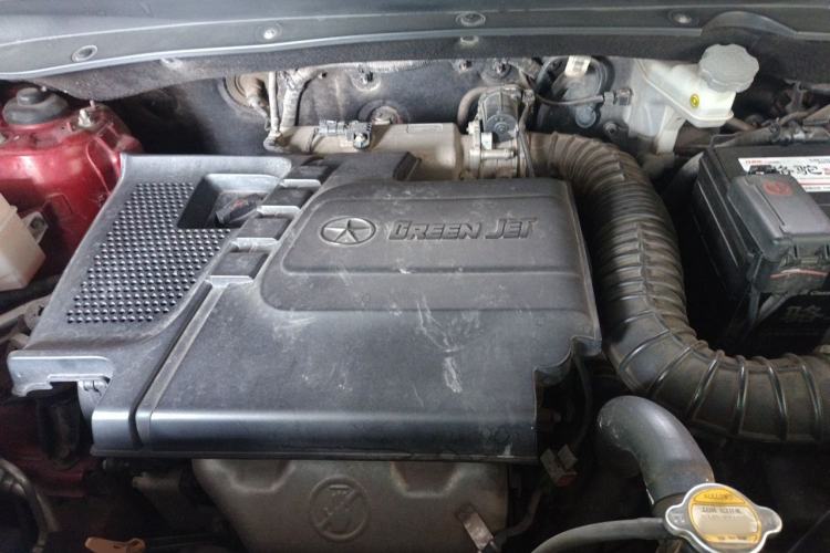 Used JAC Group Refine S5 2015 2.0L Manual Luxury Edition Engine Bay