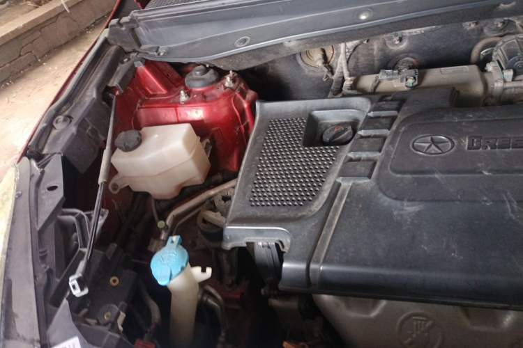 Used JAC Group Refine S5 2015 2.0L Manual Luxury Edition Engine Bay Right