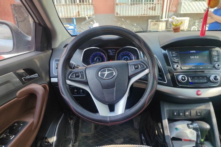Used JAC Group Refine S5 2015 1.5T Automatic Luxury Model Steering Wheel