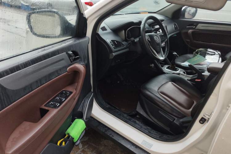Used JAC Group Refine S5 2015 1.5T Manual Comfort Model Driver Seat