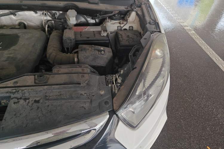 Used JAC Group Refine S5 2015 1.5T Automatic Elite Model Engine Bay Left