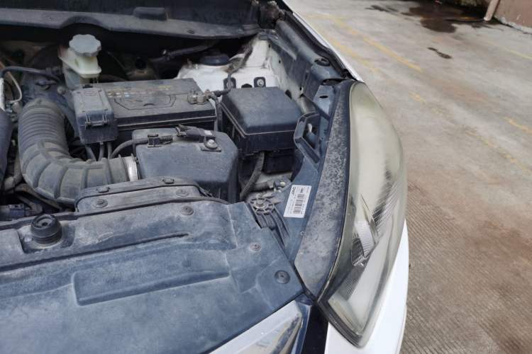 Used JAC Group Refine S5 2015 1.5T Manual Elite Model Engine Bay Left