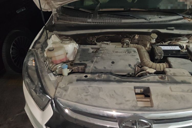 Used JAC Group Refine S5 2015 2.0L Manual Luxury Edition Engine Bay Right