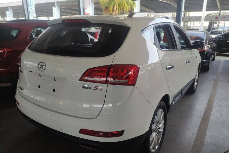 Used JAC Group Refine S5 2015 1.5T Manual Luxury Sport Edition Exterior 3