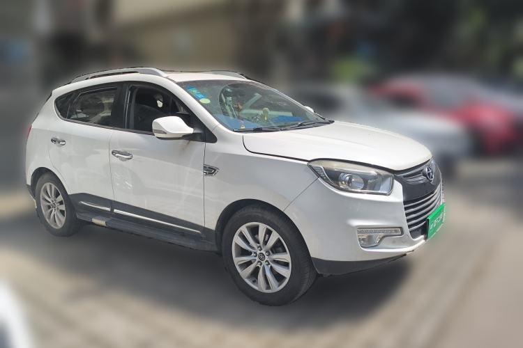 Used JAC Group Refine S5 2015 1.5T Manual Luxury Sport Edition Front Right 45 Deg