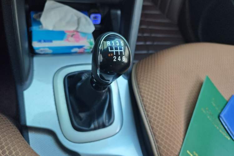 Used JAC Group Refine S5 2015 1.5T Manual Luxury Sport Edition Gear Lever
