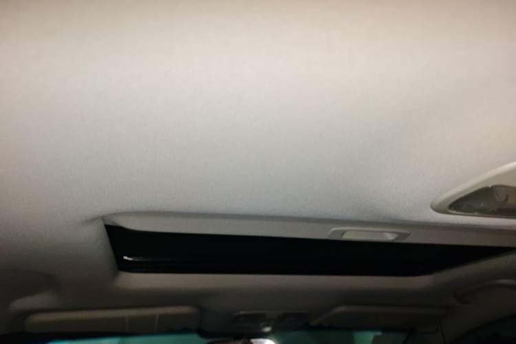 Used JAC Group Refine S5 2015 2.0L Manual Luxury Edition Headliner