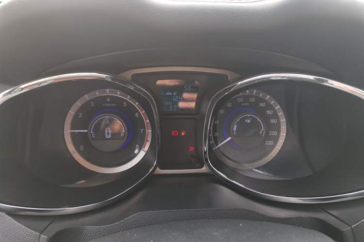 Used JAC Group Refine S5 2015 1.5T Manual Luxury Sport Edition Instrument Cluster