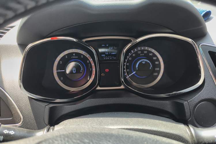 Used JAC Group Refine S5 2015 1.5T Manual Luxury Sport Edition Instrument Cluster