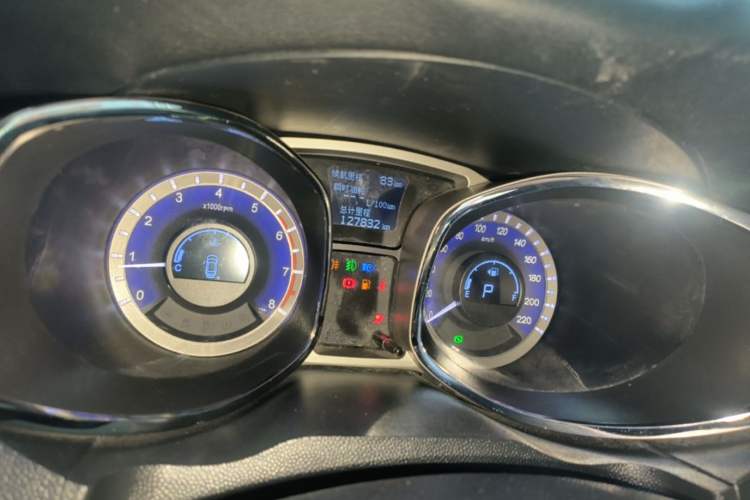 Used JAC Group Refine S5 2015 1.5T Automatic Luxury Model Instrument Cluster