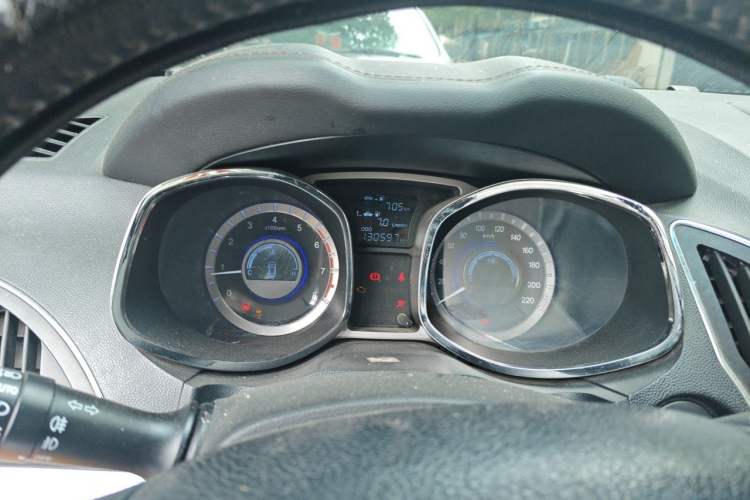 Used JAC Group Refine S5 2015 1.5T Manual Luxury Sport Edition Instrument Cluster