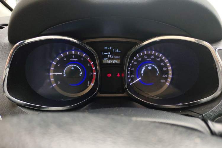 Used JAC Group Refine S5 2015 1.5T Manual Comfort Model Instrument Cluster
