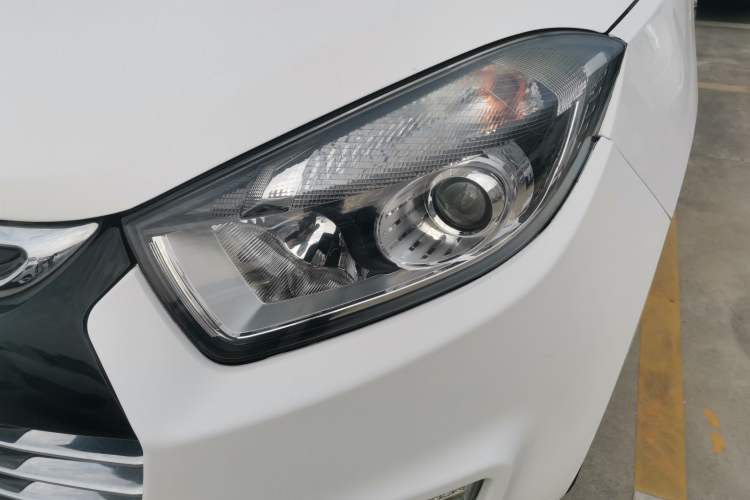 Used JAC Group Refine S5 2015 1.5T Manual Luxury Sport Edition Left Front Headlight