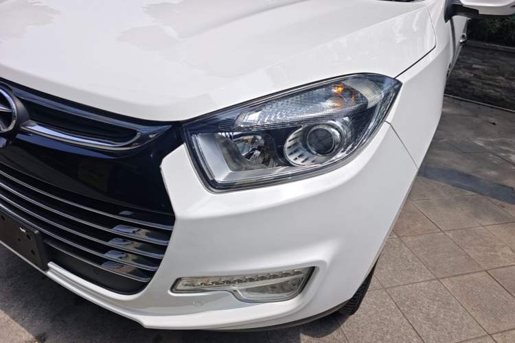 Used JAC Group Refine S5 2015 1.5T Automatic Luxury Model Left Front Headlight