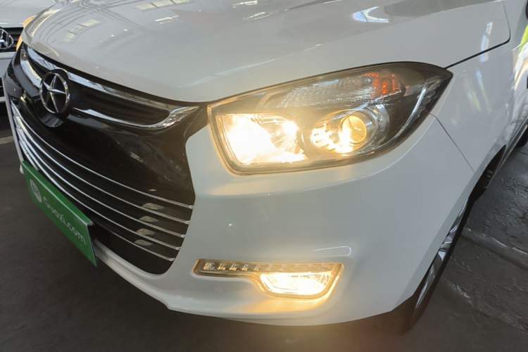 Used JAC Group Refine S5 2015 1.5T Automatic Luxury Model Left Front Headlight