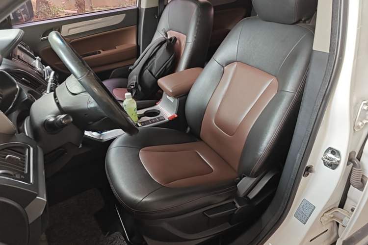 Used JAC Group Refine S5 2015 1.5T Automatic Elite Model Left Front Seat