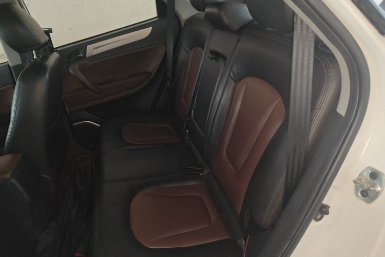 Used JAC Group Refine S5 2015 1.5T Automatic Elite Model Left Rear Seat