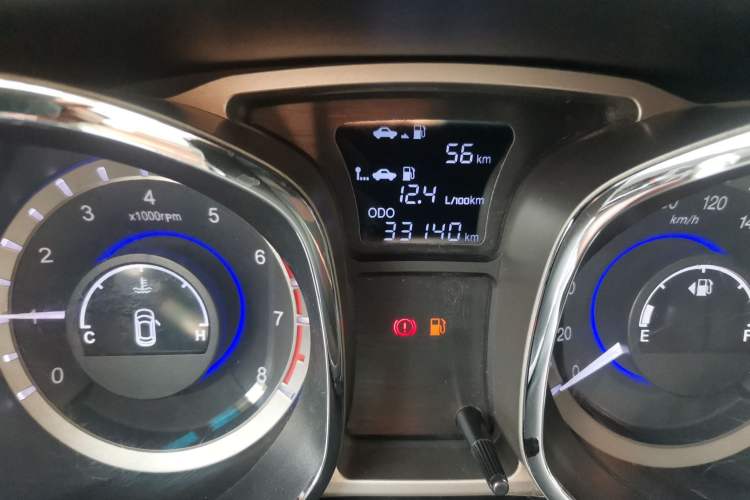 Used JAC Group Refine S5 2015 1.5T Manual Luxury Sport Edition Odometer Close Up