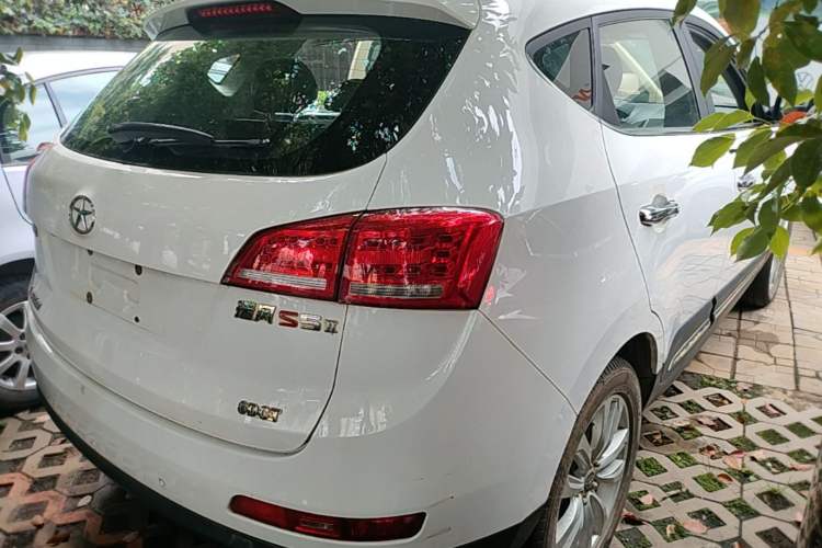 Used JAC Group Refine S5 2015 1.5T Automatic Elite Model Rear Right 45 Deg