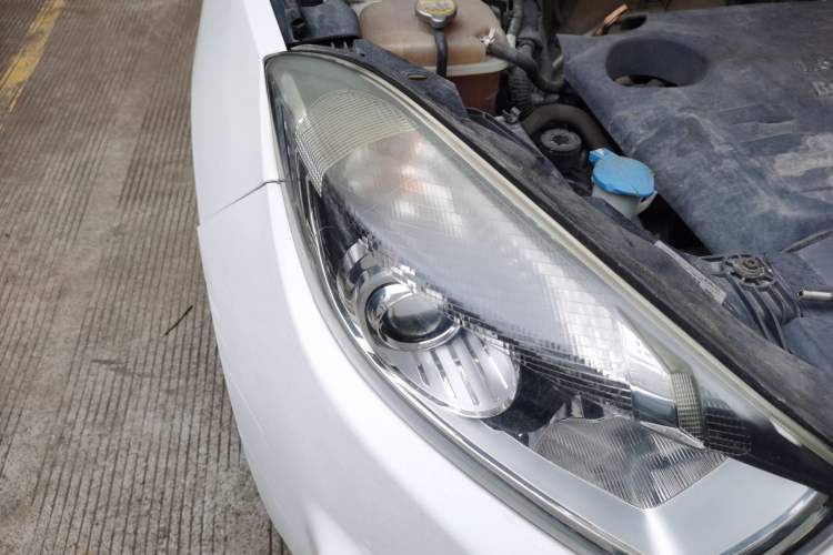 Used JAC Group Refine S5 2015 1.5T Manual Elite Model Right Front Headlight