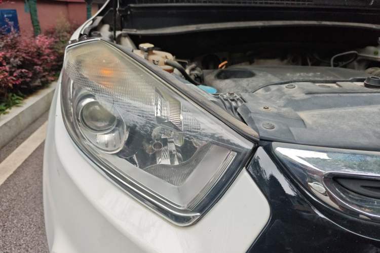 Used JAC Group Refine S5 2015 1.5T Manual Luxury Sport Edition Right Front Headlight