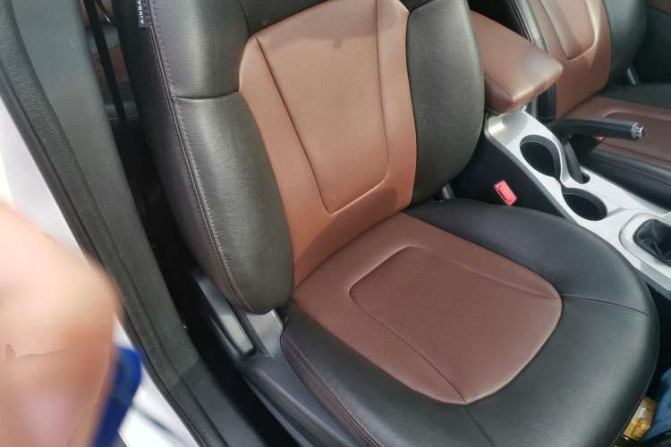 Used JAC Group Refine S5 2015 1.5T Manual Luxury Sport Edition Right Front Seat