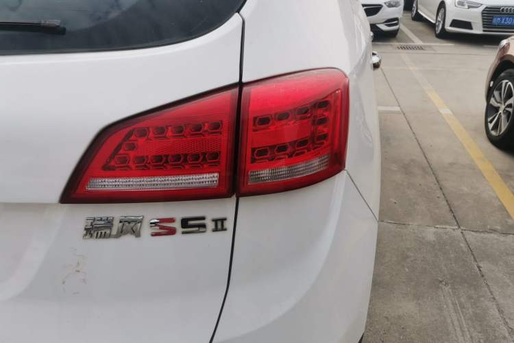 Used JAC Group Refine S5 2015 1.5T Manual Luxury Sport Edition Right Rear Taillight