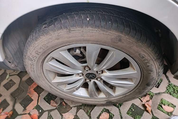 Used JAC Group Refine S5 2015 1.5T Automatic Elite Model Right Rear Wheel Hub