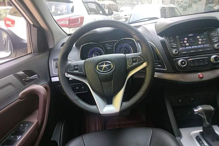 Used JAC Group Refine S5 2015 1.5T Automatic Elite Model Steering Wheel