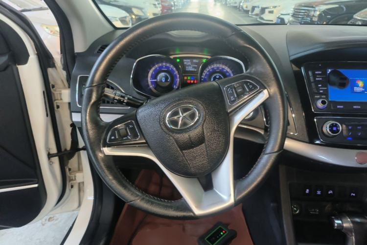 Used JAC Group Refine S5 2015 1.5T Automatic Luxury Model Steering Wheel