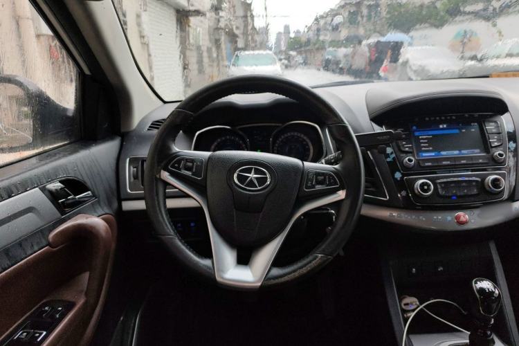 Used JAC Group Refine S5 2015 1.5T Manual Comfort Model Steering Wheel