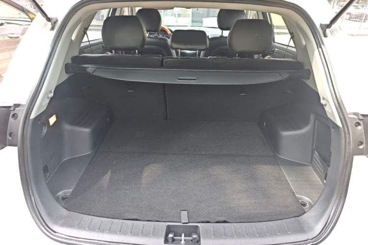 Used JAC Group Refine S5 2015 1.5T Automatic Luxury Model Trunk