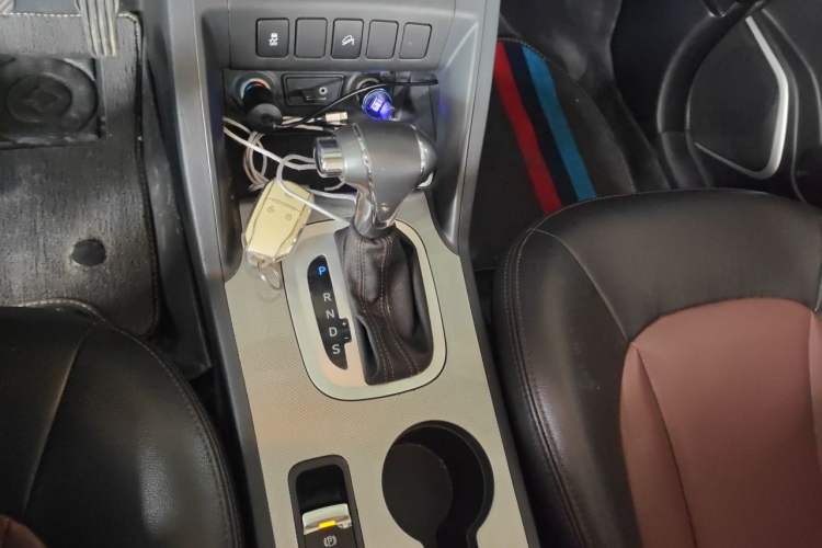 Used JAC Group Refine S5 2017 1.5T Automatic E-commerce Edition Gear Lever