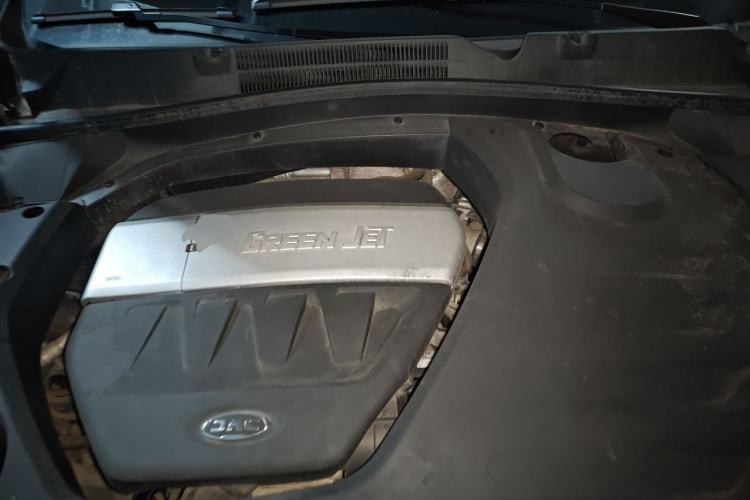 Used JAC Group Refine S7 2017 2.0T Manual Luxury Version Engine Bay