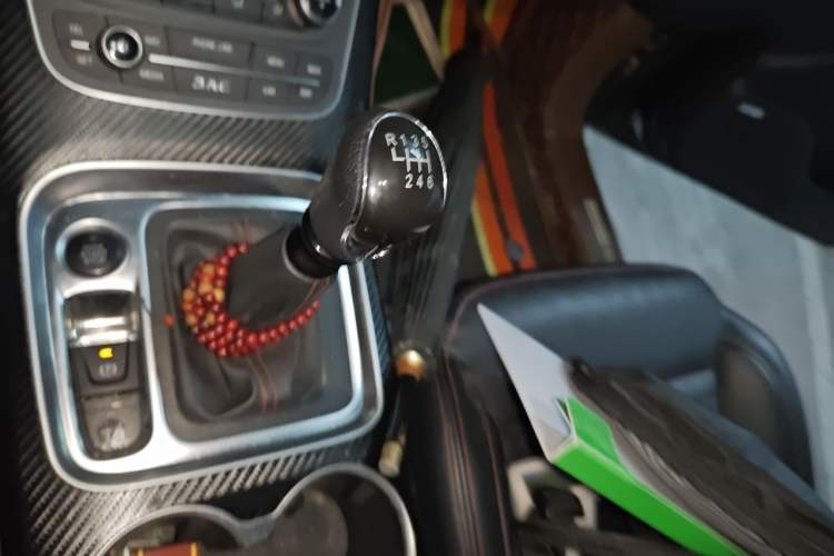 Used JAC Group Refine S7 2017 2.0T Manual Luxury Version Gear Lever