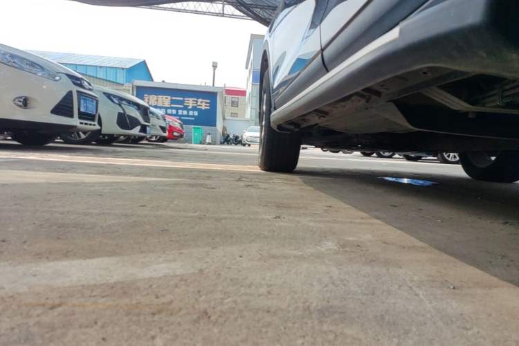 Used JAC Group Refine S7 2017 1.5T Automatic Comfort Model Left Side Sill
